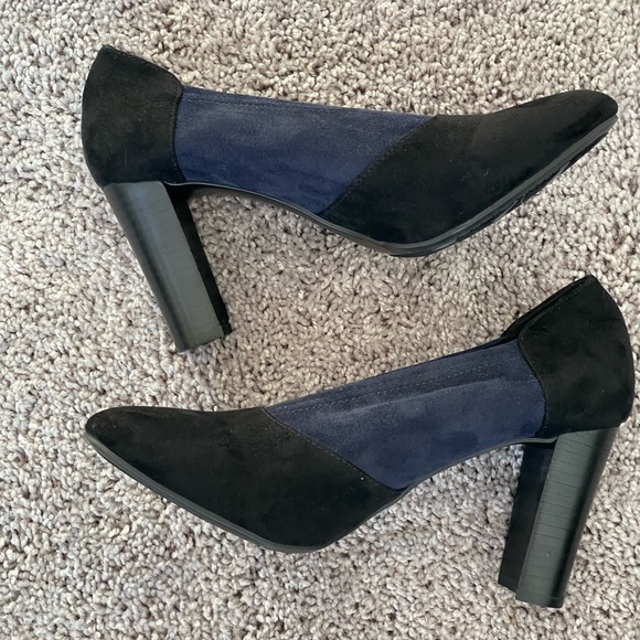 NWOT Impo Black and Blue Suede Heels - Picture 9 of 10